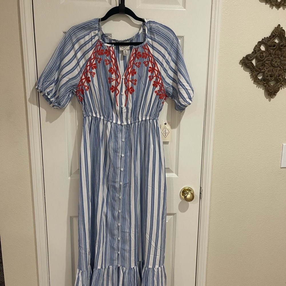 Never been worn! ST Johns Bay dress!